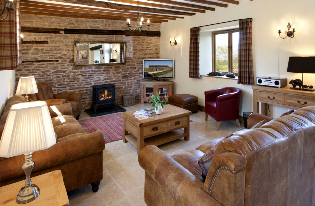 Lounge, The Stables, Monkhall Holiday Cottages, Herefordshire Lounge